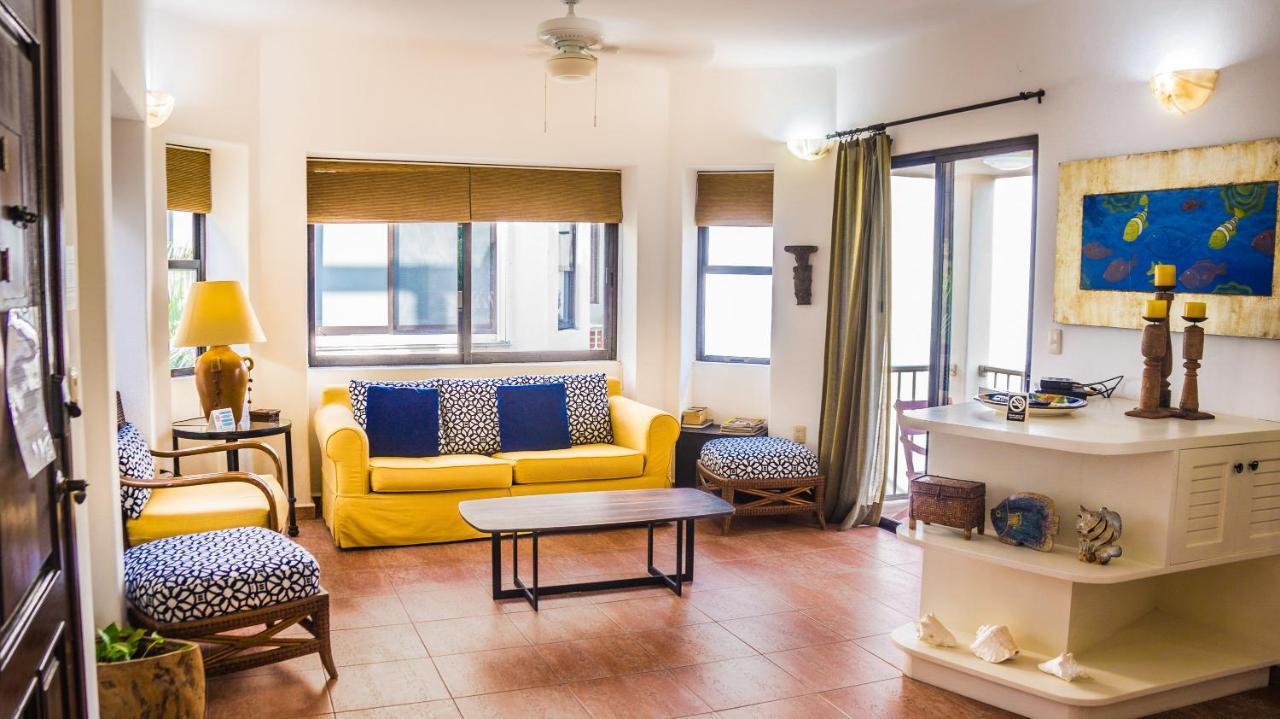 Royal Palms By Bvr Apartment Плая дел Кармен Екстериор снимка