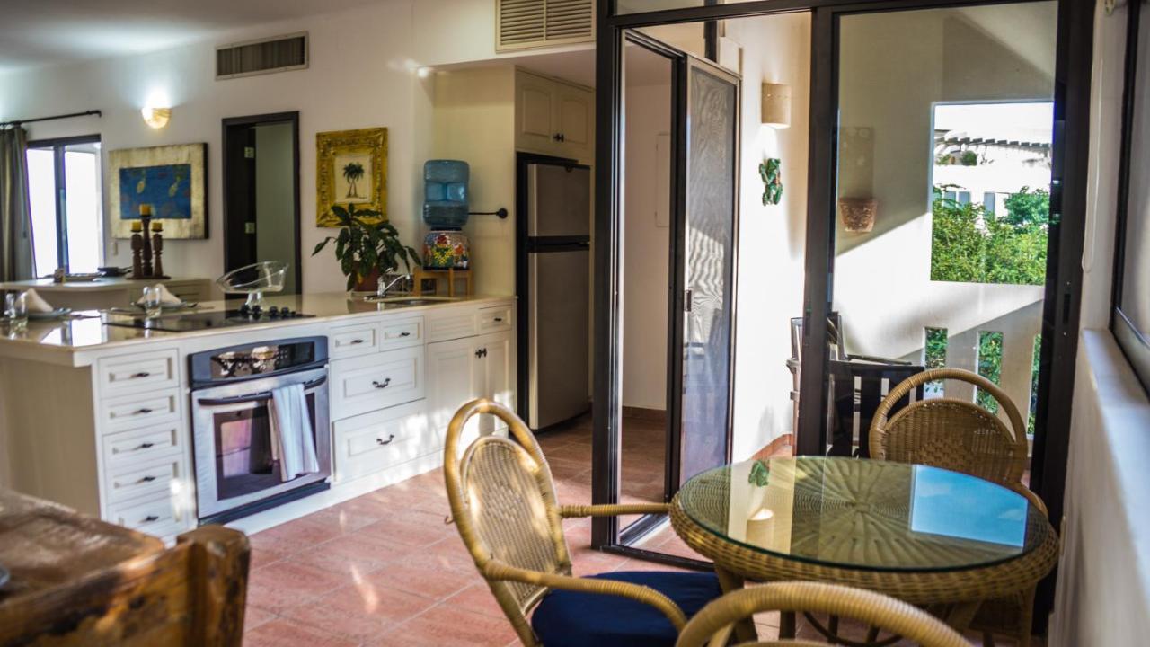 Royal Palms By Bvr Apartment Плая дел Кармен Екстериор снимка