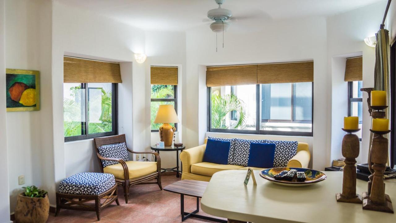 Royal Palms By Bvr Apartment Плая дел Кармен Екстериор снимка