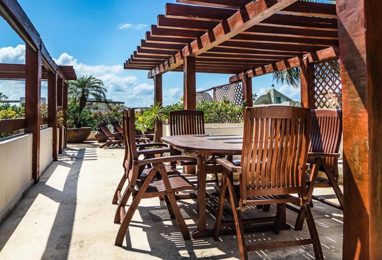 Royal Palms By Bvr Apartment Плая дел Кармен Екстериор снимка