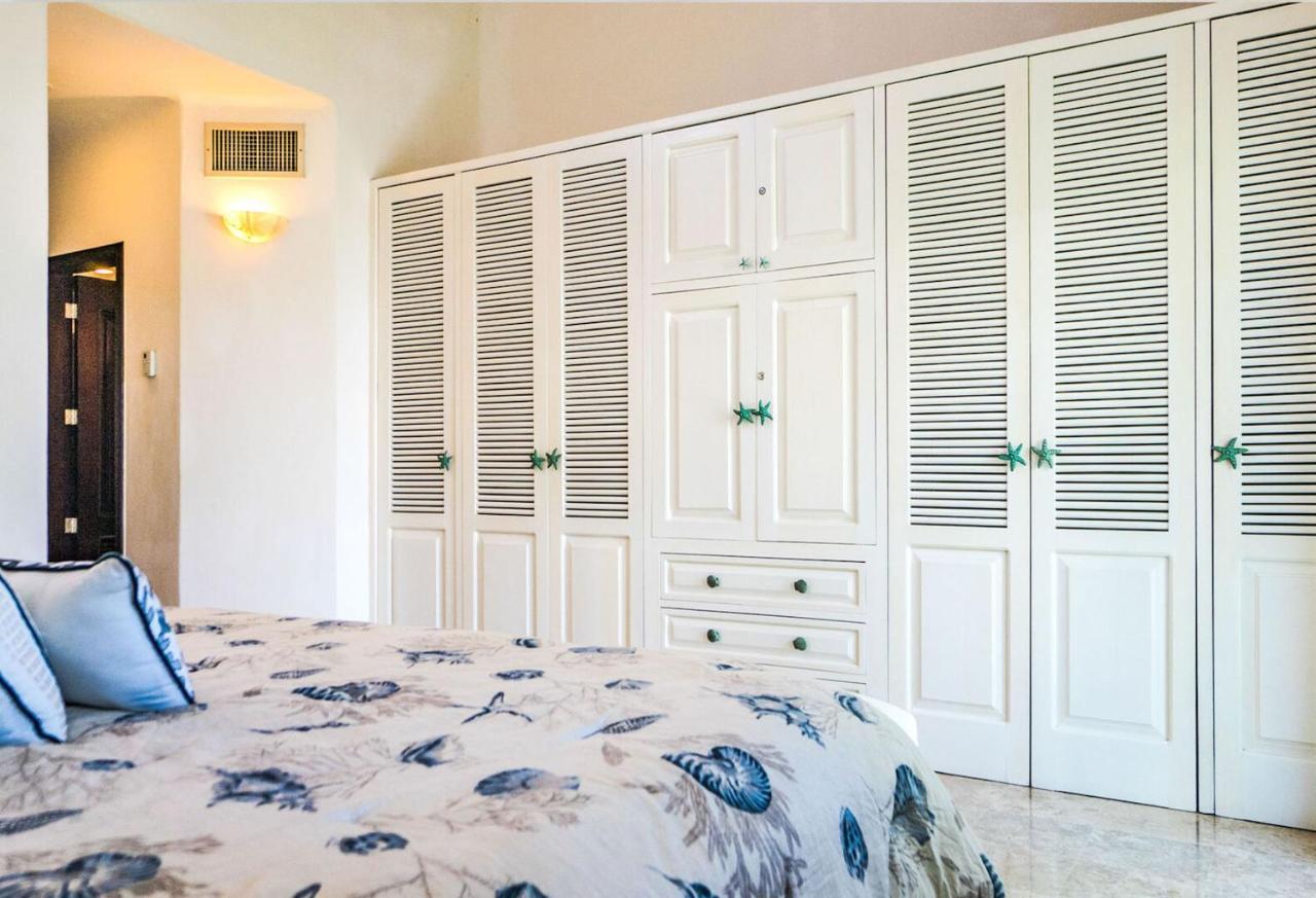 Royal Palms By Bvr Apartment Плая дел Кармен Екстериор снимка