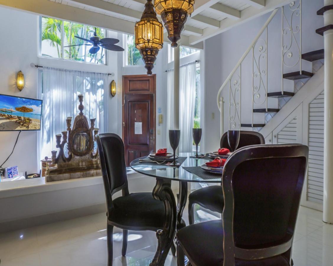 Royal Palms By Bvr Apartment Плая дел Кармен Екстериор снимка