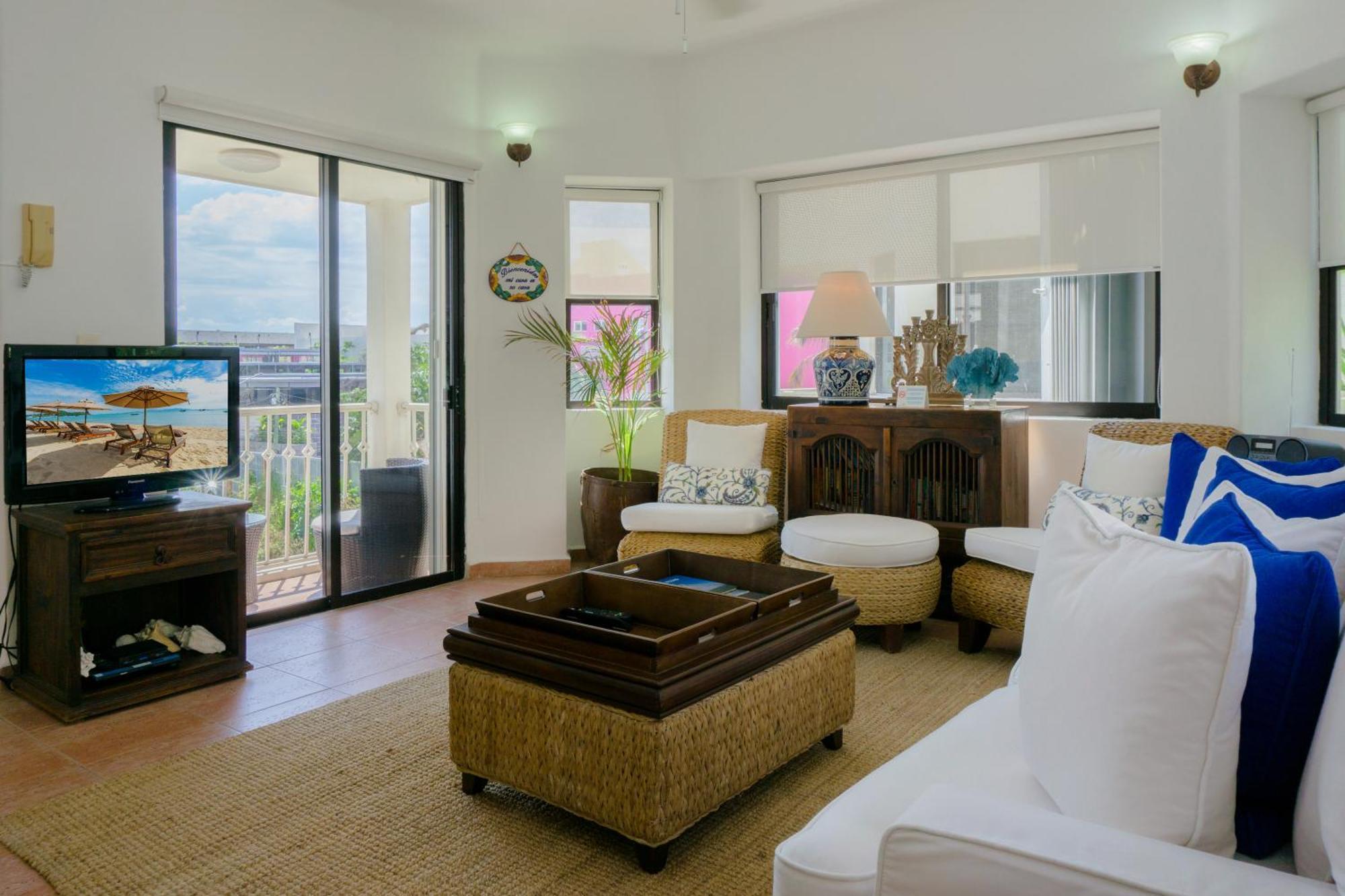 Royal Palms By Bvr Apartment Плая дел Кармен Екстериор снимка